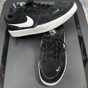 Nike SB Force 58